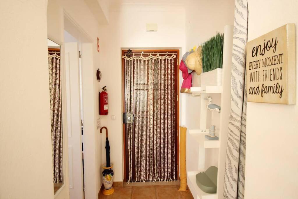 Bright And Central Apartment - Praia Da Luz Exterior photo